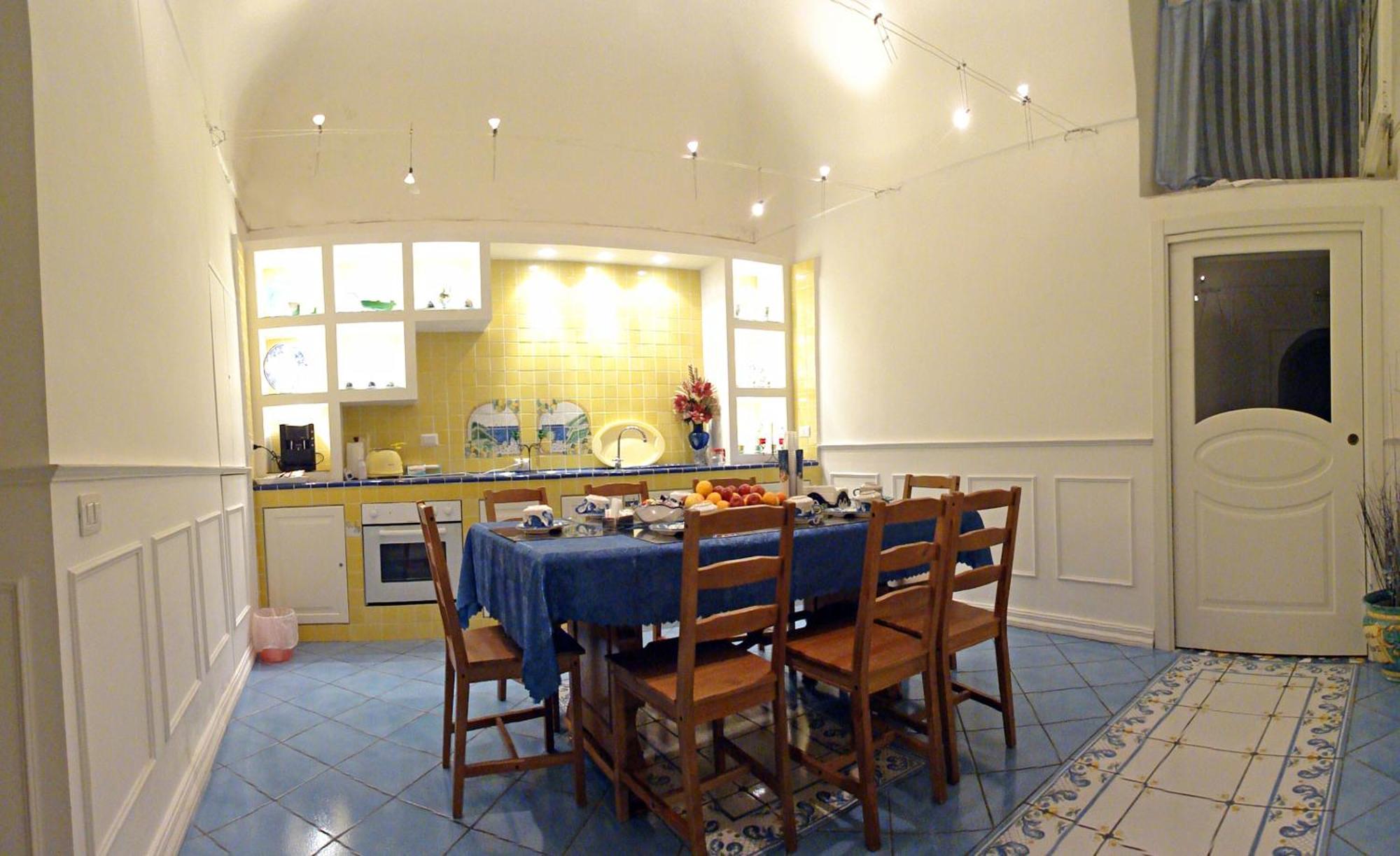 Dimora Carlo III Bed & Breakfast Vietri Luaran gambar